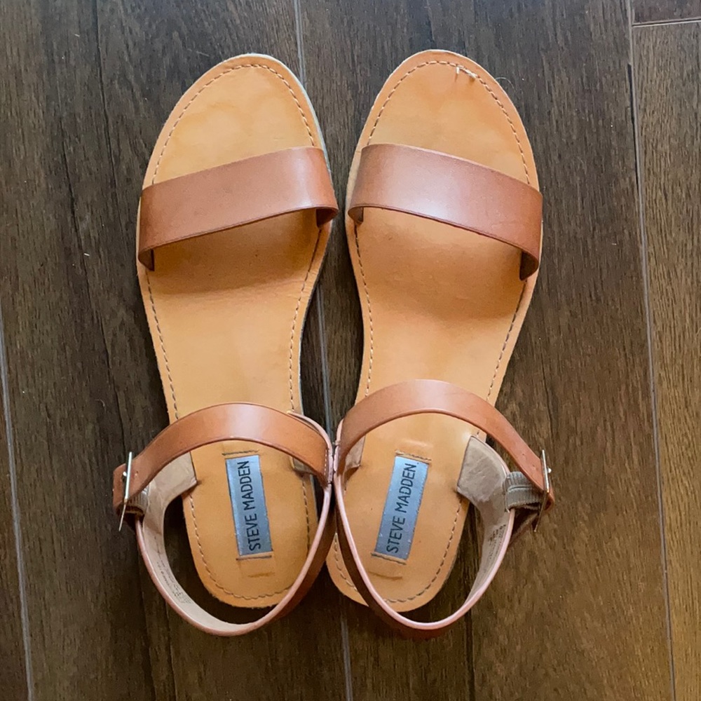 Steve Madden Donddi Tan Leather Sandals